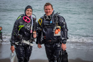 Doyle Larsson and one of his students.